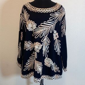Lauren Michelle Navy Top with Cream Detailing